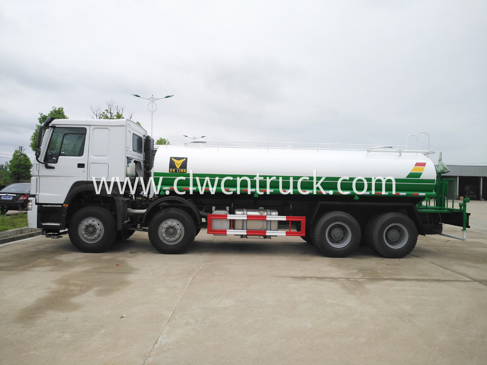 howo water tank truck 3